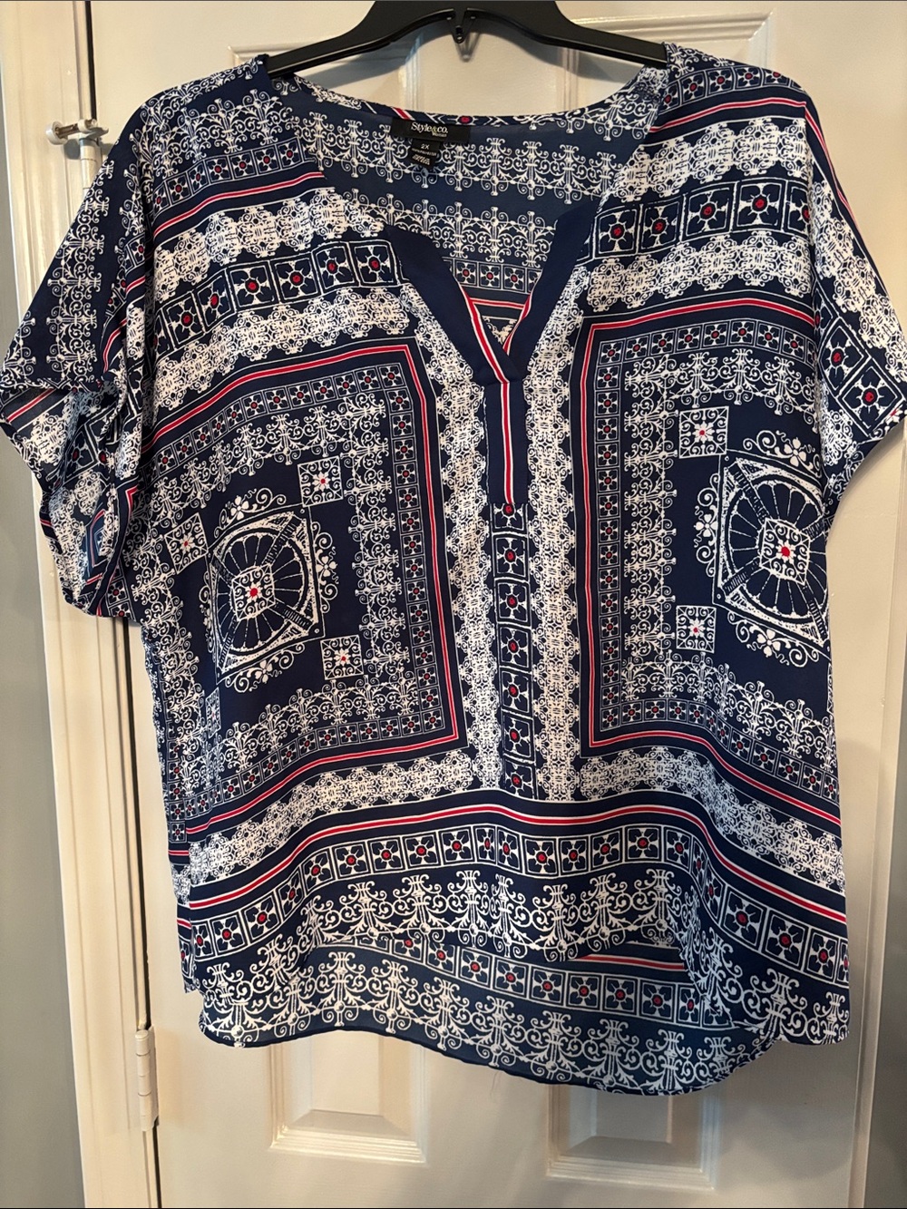 Style & Co. Geometric Floral Print Blue & White with Red Trim Top